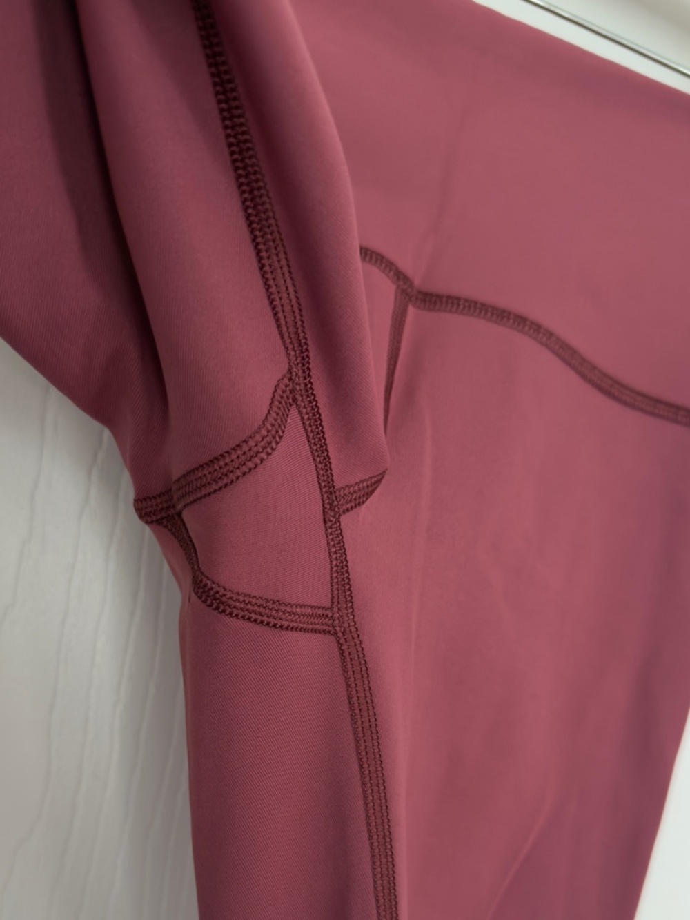 Lululemon Align II High Rise Leggings Size 2 Misty Merlot 25” Buttery Soft - Picture 8 of 11